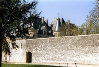 Castle of Michel de Montaigne: exterior view