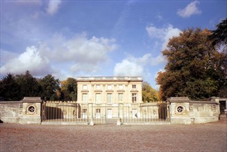 Versailles, le petit Trianon, construit par Gabriel de 1762 à 1768