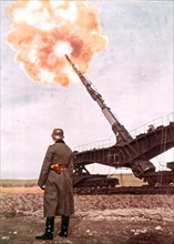 Bombardement des côtes anglaises par un canon allemand, 1941