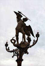 Saint-Michel terrassant le Dragon.
