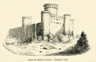 Ruines du château de Couci.