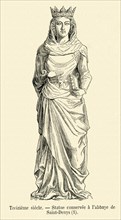 Statue de Constance, femme de Robert 'le Diable", duc de Normandie.