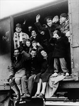 Guerre 39-45. Eté 1944. Les habitants de Saint-Nazaire ont été évacués.