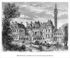 Hôtel de Soissons et colonne observatoire de Catherine de Médicis.