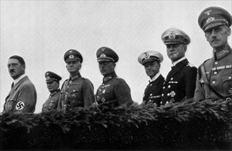 Adolf Hitler. Am Tage der Wehrmacht 1935: Der Führer mit seinem Oberbefehlshaber der Luftwaffe,