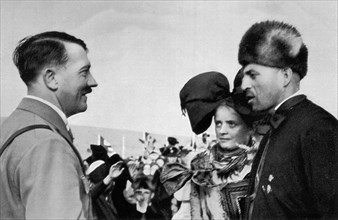 Adolf Hitler. Auf dem Bückeberg zum Erntedankfest 1934. Adolf Hitler sur le Bückeberg à la fête de