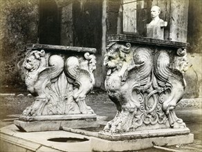 1er siècle. Pompei. Détail de l'Impluvium de la villa de Cornelio Rufo. Animaux fabuleux. Table ou