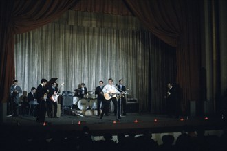 Johnny Hallyday en concert, 1964