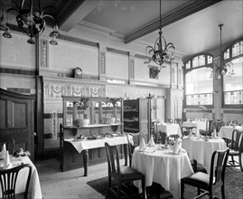 The Grill Room at Victoria Station, London, 1908
