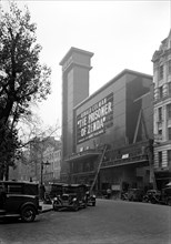 Street view of the Odeon, Leicester Square, London, 1937