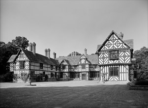 Pitchford Hall, Shropshire, 1959, Artist