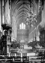 The choir of Southwark Cathedral, London, 1955