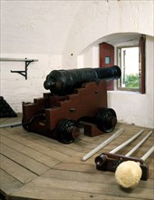 Cannon, Dartmouth Castle, Devon, 1994
