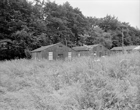 Accommodation huts in Greenaway Lane, Ullenwood, Gloucestershire, 1999