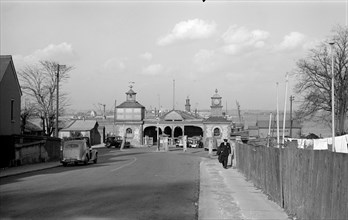 The entrance of Royal Terrace Pier, Gravesend, Kent, c1945-c1965 Artist
