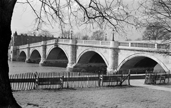Richmond Bridge, Richmond-upon-Thames, London, c1945-c1965