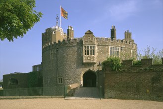 The gatehouse bastion of Walmer Castle, Deal, Kent, 1998