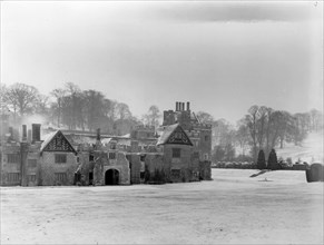 The house of Compton Wynyates, Warwickshire, 1928