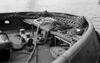 Rope in the stern of a boat, River Thames, London, c1945-c1965