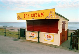 Ice cream kiosk, Fleetwood, Lancashire, 1999