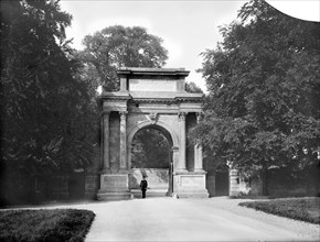 Blenheim Palace Triumphal Arch, Woodstock, Oxfordshire, c1860-c1922