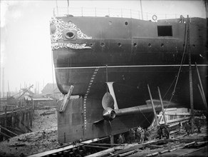 HMS Sans Pareil in the stocks, Poplar, Tower Hamlets, London, c1860-c1922