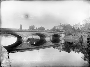Evesham Bridge, Evesham, Hereford and Worcester, c1860-c1922
