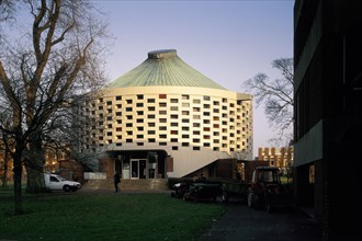 Meeting House, Sussex University, 1992