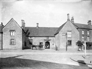 The Crown Inn, Shipton Under Wychwood, Oxfordshire, c1860-c1922