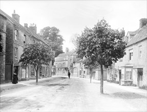 View along Park Street, Woodstock, Oxfordshire, c1860-c1922