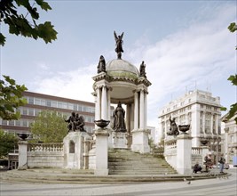 Queen Victoria Monument, Liverpool, Merseyside, 1998