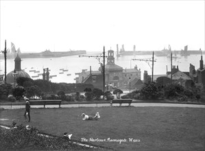 Ramsgate Harbour, Ramsgate, Kent, 1890-1910