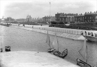 The promenade at Southport, Lancashire, 1890-1910