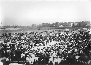 Holiday crowds at Margate, Kent, 1890-1910