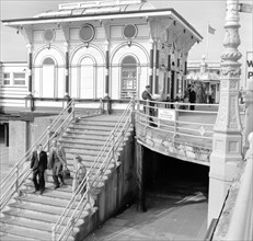 Entrance pavilion, West Pier, Brighton, East Sussex, 1960s