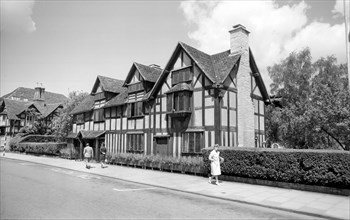 Shakespeare's Birthplace, Stratford-upon-Avon, Warwickshire, 1945-1980