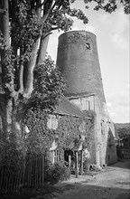 Doolittle Windmill, Totternhoe, Bedfordshire