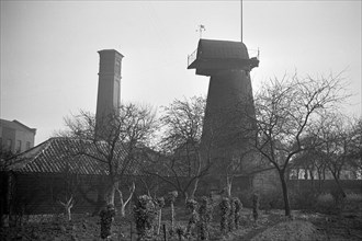 Brixton Windmill, Blenheim Gardens, Lambeth, London, 1935