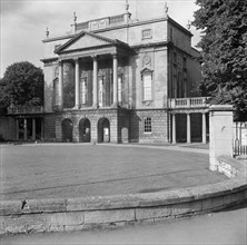 Holburne Museum, Sydney Place, Bath, 1945