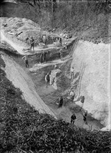 Excavation at Avebury, Wiltshire, 1922