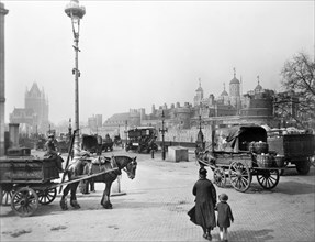 Carts outside the Tower of London, c1930. Artist: George Davison Reid