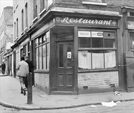 Restaurant on the corner of Old Montague Street, Whitechapel, London. Artist: Unknown