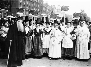 Welsh suffragettes in traditional costume on the Women's Coronation Procession, 17th June 1911. Artist: Unknown