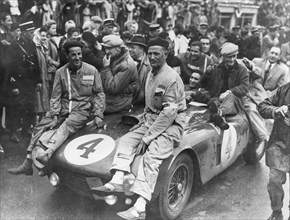 The victorious Ferrari of Froilan Gonzalez and Maurice Trintignant, Le Mans 24 hours, France, 1954. Artist: Unknown