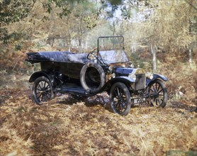 1915 Ford Model T. Artist: Unknown