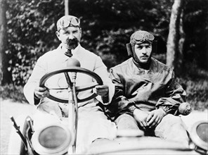 Racing drivers, 1907. Artist: Unknown