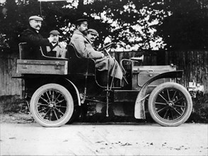 1903 Argyll 10 hp car, (c1903?). Artist: Unknown