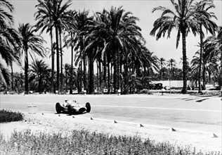 1.5 litre Mercedes in action, Tripoli Grand Prix, Tripoli, Libya, 1939. Artist: Unknown