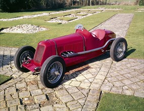 1933 Maserati 4CM-2000 racing car. Artist: Unknown