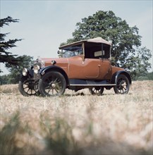 1923 Calcott 11.9hp car. Artist: Unknown